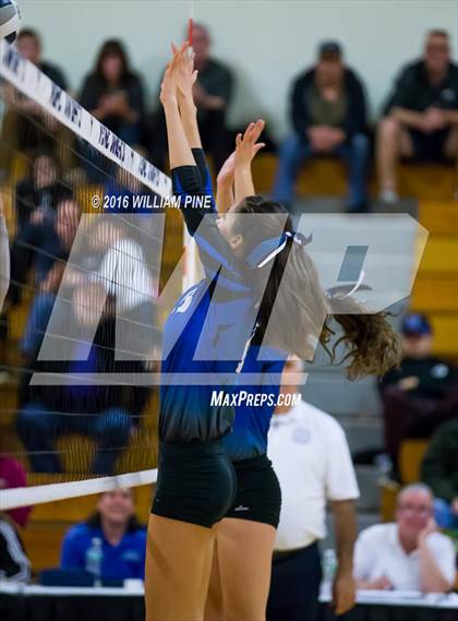 Thumbnail 2 in Millbrook vs. Rhinebeck (Section 9 Class C Final) photogallery.