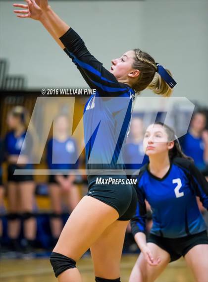 Thumbnail 1 in Millbrook vs. Rhinebeck (Section 9 Class C Final) photogallery.