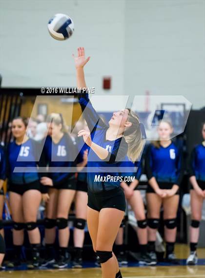 Thumbnail 1 in Millbrook vs. Rhinebeck (Section 9 Class C Final) photogallery.