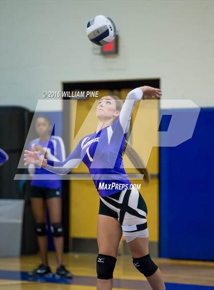 Thumbnail 2 in Millbrook vs. Rhinebeck (Section 9 Class C Final) photogallery.