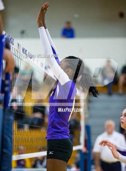 Thumbnail 3 in Millbrook vs. Rhinebeck (Section 9 Class C Final) photogallery.