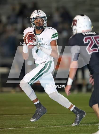 Thumbnail 3 in Hemphill vs. Waskom (UIL 3A-2 Region III Bi-District Playoff) photogallery.