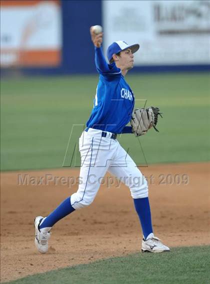 Thumbnail 1 in El Toro vs. Mater Dei (Anderson Bat National Classic) photogallery.
