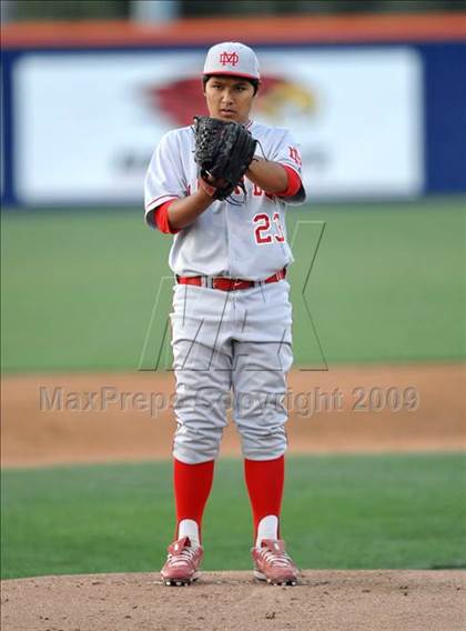 Thumbnail 3 in El Toro vs. Mater Dei (Anderson Bat National Classic) photogallery.