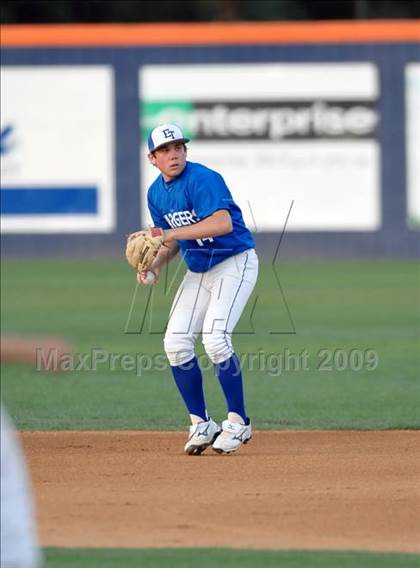 Thumbnail 3 in El Toro vs. Mater Dei (Anderson Bat National Classic) photogallery.