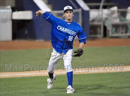 Thumbnail 1 in El Toro vs. Mater Dei (Anderson Bat National Classic) photogallery.