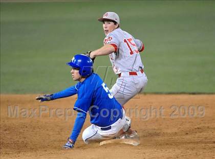 Thumbnail 3 in El Toro vs. Mater Dei (Anderson Bat National Classic) photogallery.