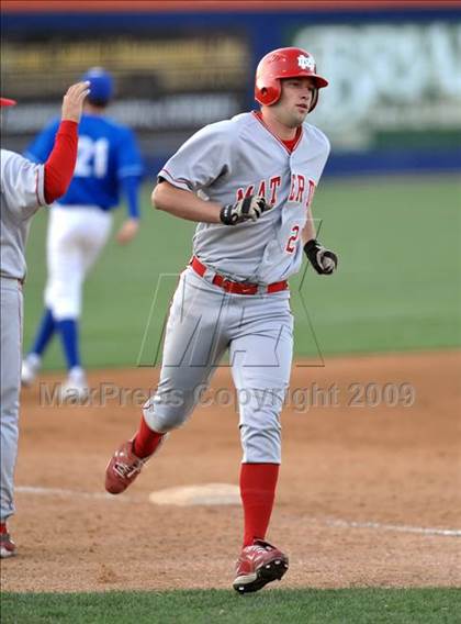 Thumbnail 1 in El Toro vs. Mater Dei (Anderson Bat National Classic) photogallery.