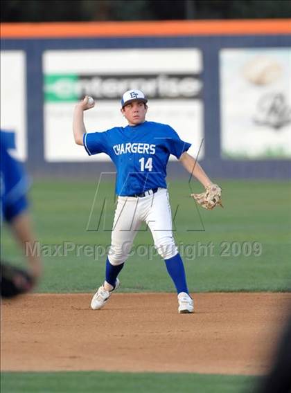 Thumbnail 3 in El Toro vs. Mater Dei (Anderson Bat National Classic) photogallery.