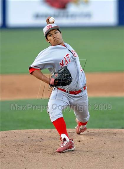 Thumbnail 3 in El Toro vs. Mater Dei (Anderson Bat National Classic) photogallery.