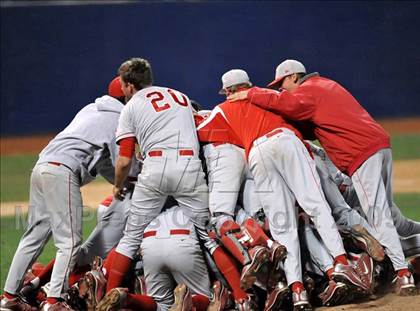 Thumbnail 2 in El Toro vs. Mater Dei (Anderson Bat National Classic) photogallery.
