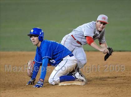 Thumbnail 1 in El Toro vs. Mater Dei (Anderson Bat National Classic) photogallery.
