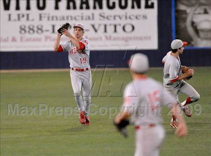 Thumbnail 1 in El Toro vs. Mater Dei (Anderson Bat National Classic) photogallery.