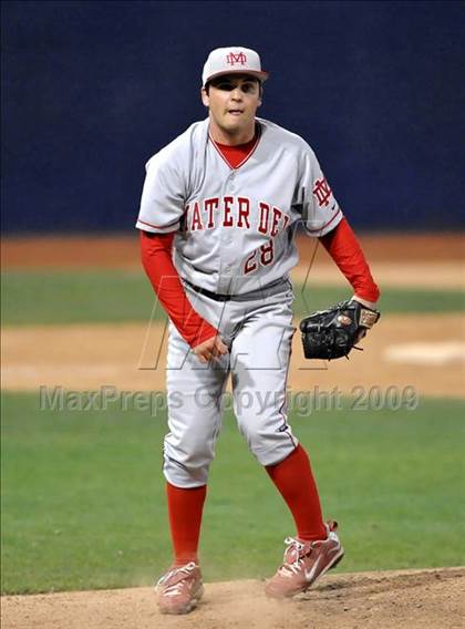Thumbnail 1 in El Toro vs. Mater Dei (Anderson Bat National Classic) photogallery.