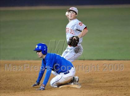 Thumbnail 1 in El Toro vs. Mater Dei (Anderson Bat National Classic) photogallery.