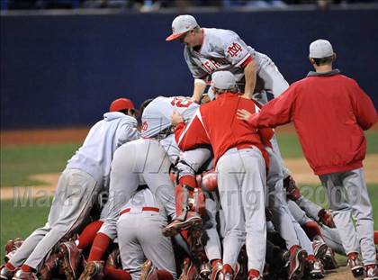 Thumbnail 3 in El Toro vs. Mater Dei (Anderson Bat National Classic) photogallery.