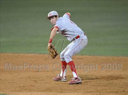 Thumbnail 2 in El Toro vs. Mater Dei (Anderson Bat National Classic) photogallery.