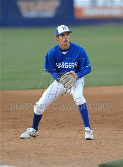 Thumbnail 3 in El Toro vs. Mater Dei (Anderson Bat National Classic) photogallery.
