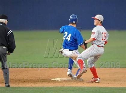 Thumbnail 3 in El Toro vs. Mater Dei (Anderson Bat National Classic) photogallery.