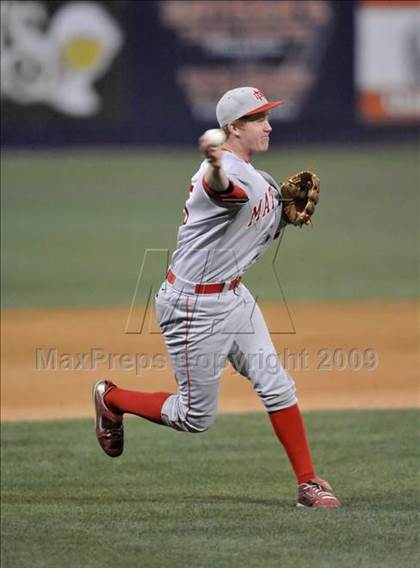 Thumbnail 1 in El Toro vs. Mater Dei (Anderson Bat National Classic) photogallery.