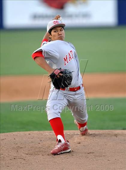 Thumbnail 3 in El Toro vs. Mater Dei (Anderson Bat National Classic) photogallery.