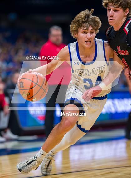 Thumbnail 2 in Lipan vs New Home (UIL 2A Basketball Semifinal) photogallery.
