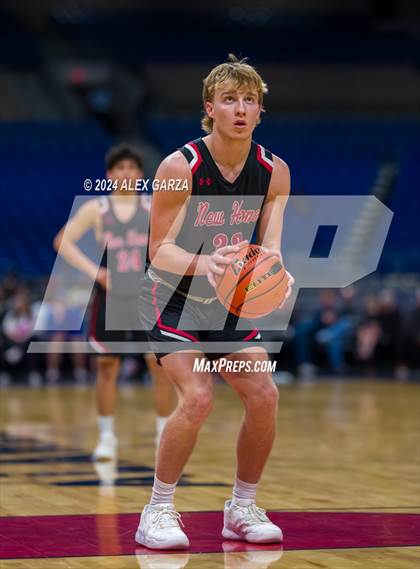 Thumbnail 2 in Lipan vs New Home (UIL 2A Basketball Semifinal) photogallery.