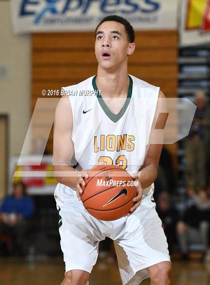 Thumbnail 2 in West Linn vs. Clackamas (Les Schwab Invitational) photogallery.