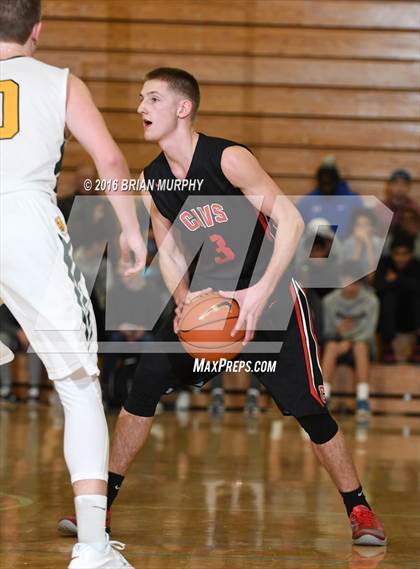 Thumbnail 2 in West Linn vs. Clackamas (Les Schwab Invitational) photogallery.