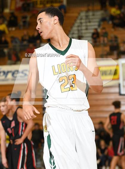 Thumbnail 2 in West Linn vs. Clackamas (Les Schwab Invitational) photogallery.