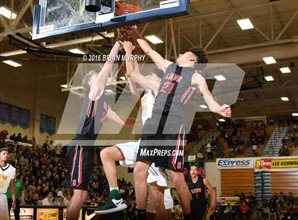 Thumbnail 1 in West Linn vs. Clackamas (Les Schwab Invitational) photogallery.