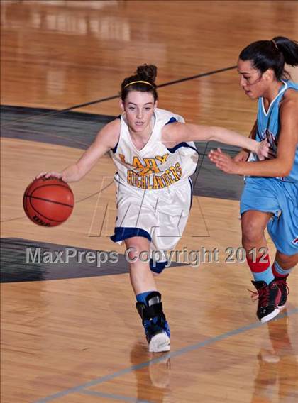 Thumbnail 2 in Austin-East vs. Gatlinburg-Pittman (D3-AAA playoffs) photogallery.