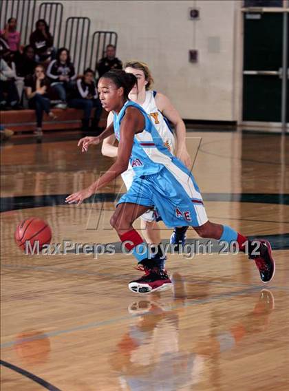 Thumbnail 3 in Austin-East vs. Gatlinburg-Pittman (D3-AAA playoffs) photogallery.