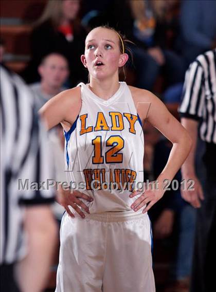 Thumbnail 1 in Austin-East vs. Gatlinburg-Pittman (D3-AAA playoffs) photogallery.