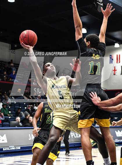 Thumbnail 1 in Moreau Catholic vs. Notre Dame (MaxPreps/DLS MLK Classic) photogallery.