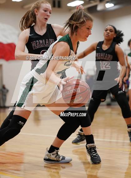 Thumbnail 3 in Cedar Park vs. Pearland (McDonald's Texas Invitational) photogallery.