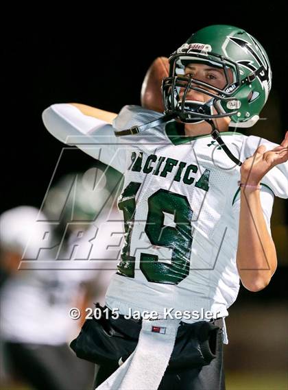 Thumbnail 1 in Pacifica @ Oxnard photogallery.