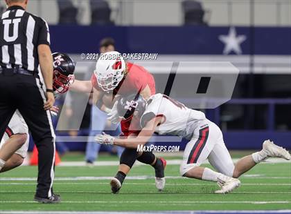 Thumbnail 3 in Motley County vs. Strawn (UIL Football 1A D2 Finals) photogallery.