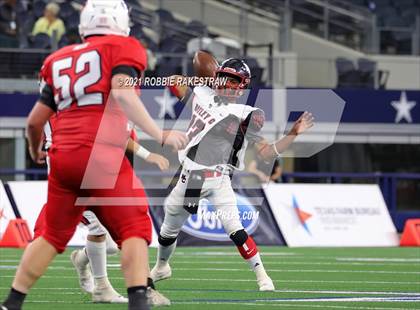 Thumbnail 3 in Motley County vs. Strawn (UIL Football 1A D2 Finals) photogallery.