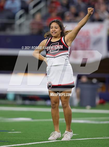 Thumbnail 3 in Motley County vs. Strawn (UIL Football 1A D2 Finals) photogallery.