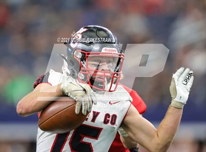 Thumbnail 1 in Motley County vs. Strawn (UIL Football 1A D2 Finals) photogallery.