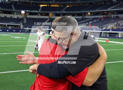 Thumbnail 2 in Motley County vs. Strawn (UIL Football 1A D2 Finals) photogallery.