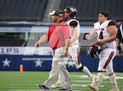 Thumbnail 3 in Motley County vs. Strawn (UIL Football 1A D2 Finals) photogallery.