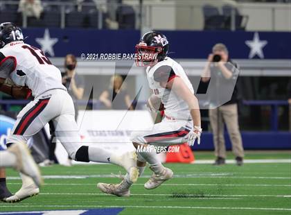 Thumbnail 2 in Motley County vs. Strawn (UIL Football 1A D2 Finals) photogallery.