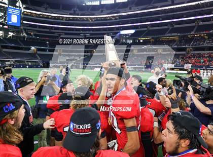 Thumbnail 3 in Motley County vs. Strawn (UIL Football 1A D2 Finals) photogallery.