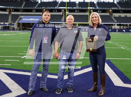 Thumbnail 2 in Motley County vs. Strawn (UIL Football 1A D2 Finals) photogallery.