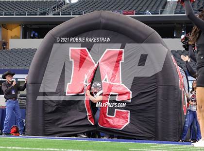Thumbnail 1 in Motley County vs. Strawn (UIL Football 1A D2 Finals) photogallery.