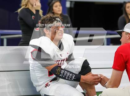 Thumbnail 1 in Motley County vs. Strawn (UIL Football 1A D2 Finals) photogallery.