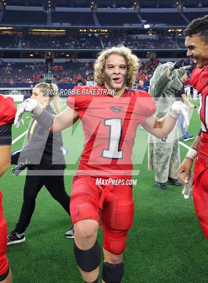 Thumbnail 1 in Motley County vs. Strawn (UIL Football 1A D2 Finals) photogallery.