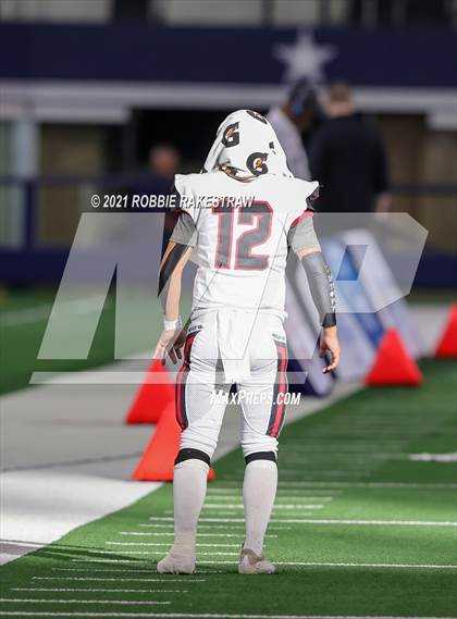 Thumbnail 1 in Motley County vs. Strawn (UIL Football 1A D2 Finals) photogallery.